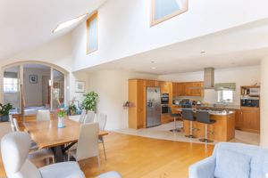 Photo 13- click for photo gallery